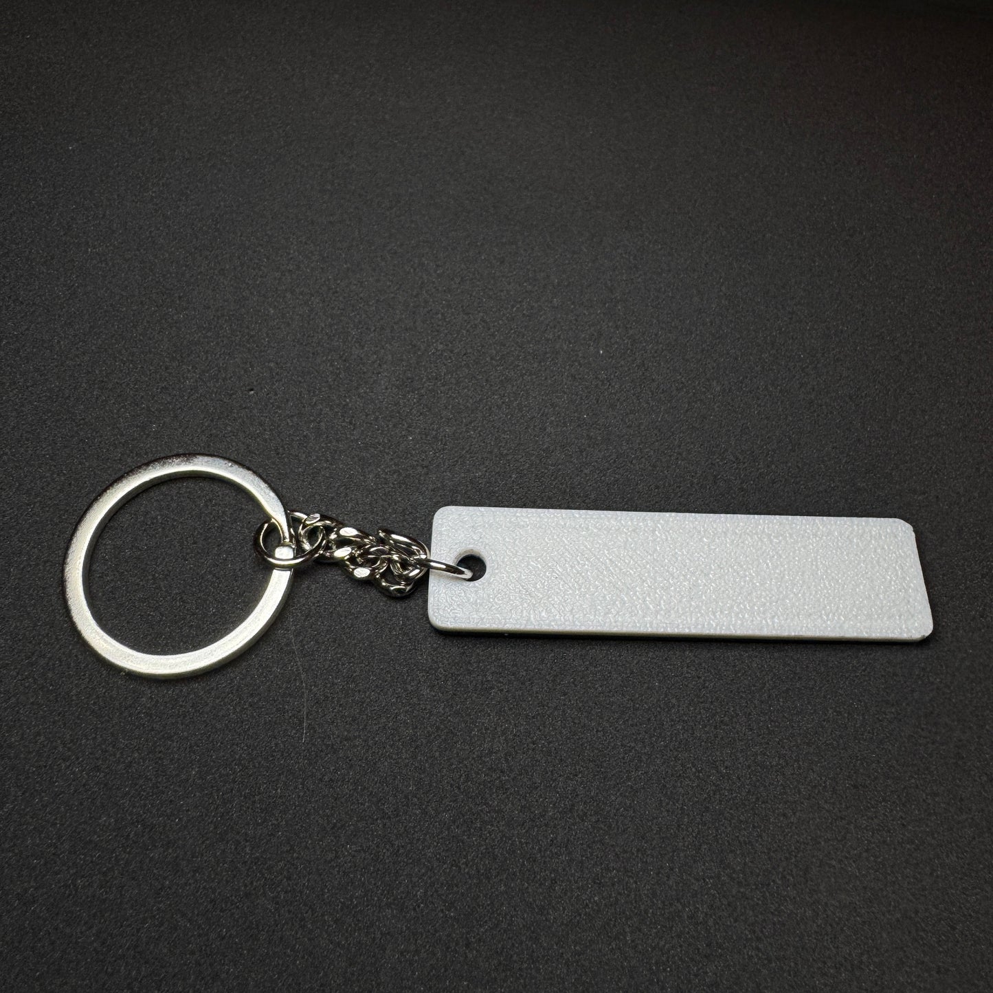 Breloc personalizat cu număr de înmatriculare